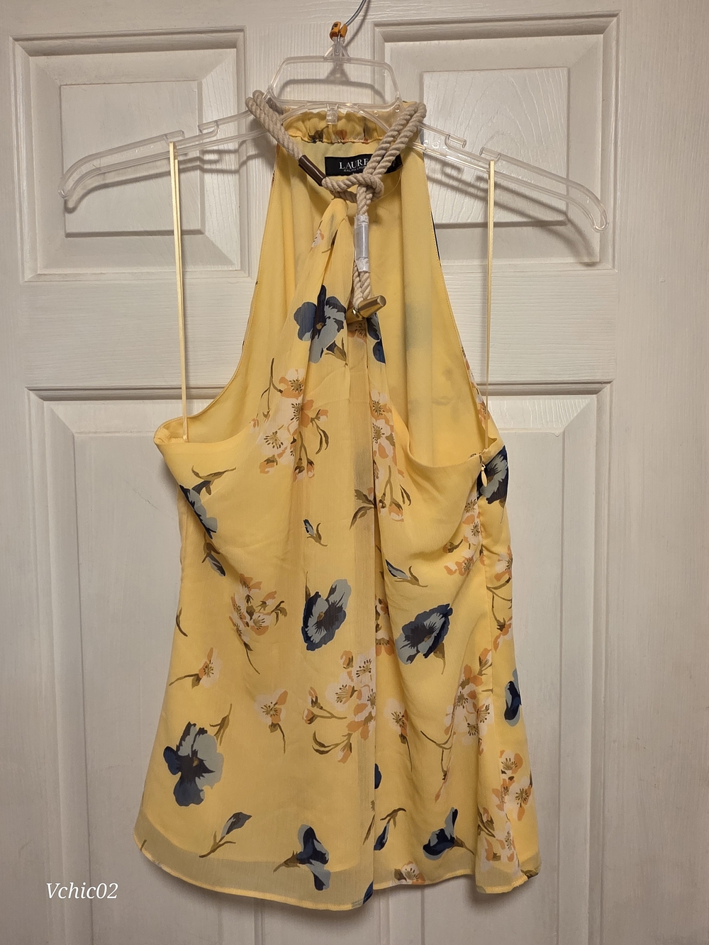 LAUREN RALPH LAUREN
Floral Crinkle Georgette Halter Top Size XL New Without Tags - Picture 5 of 14